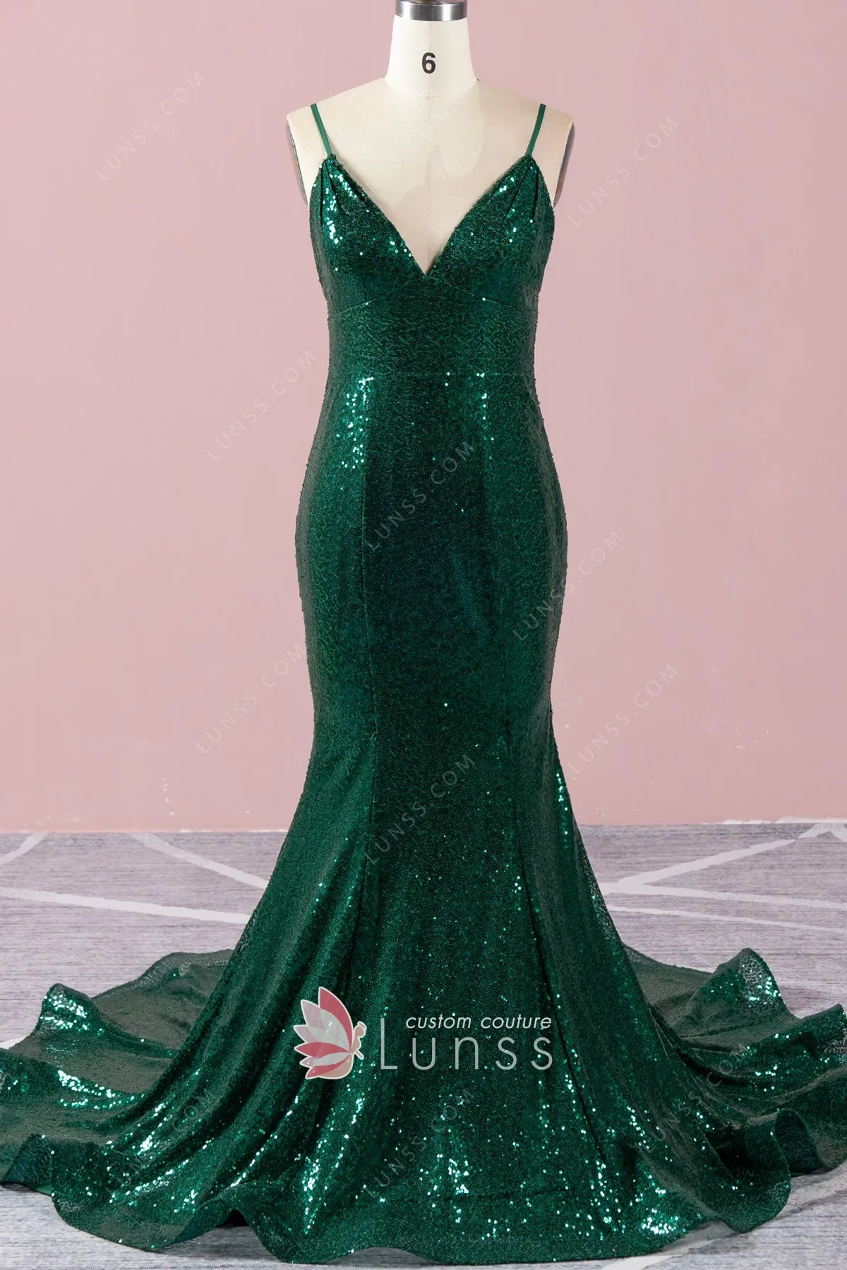 Exploring The Allure Of Green Color Dressmaking Fabric OneYard