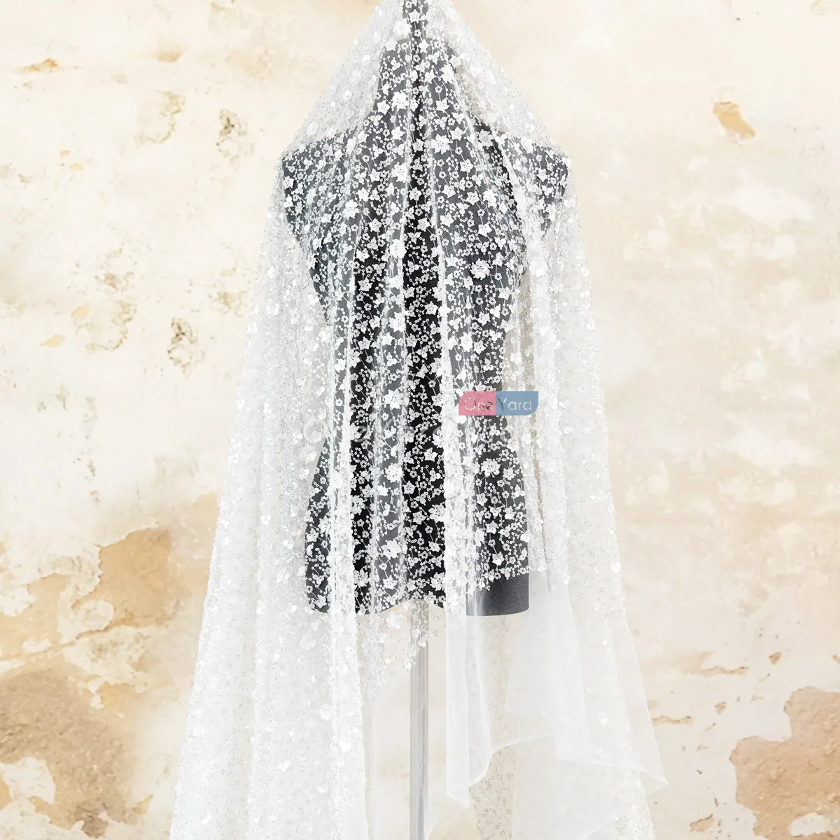 sparkly ivory flower bead lace material for luxury wedding dresses