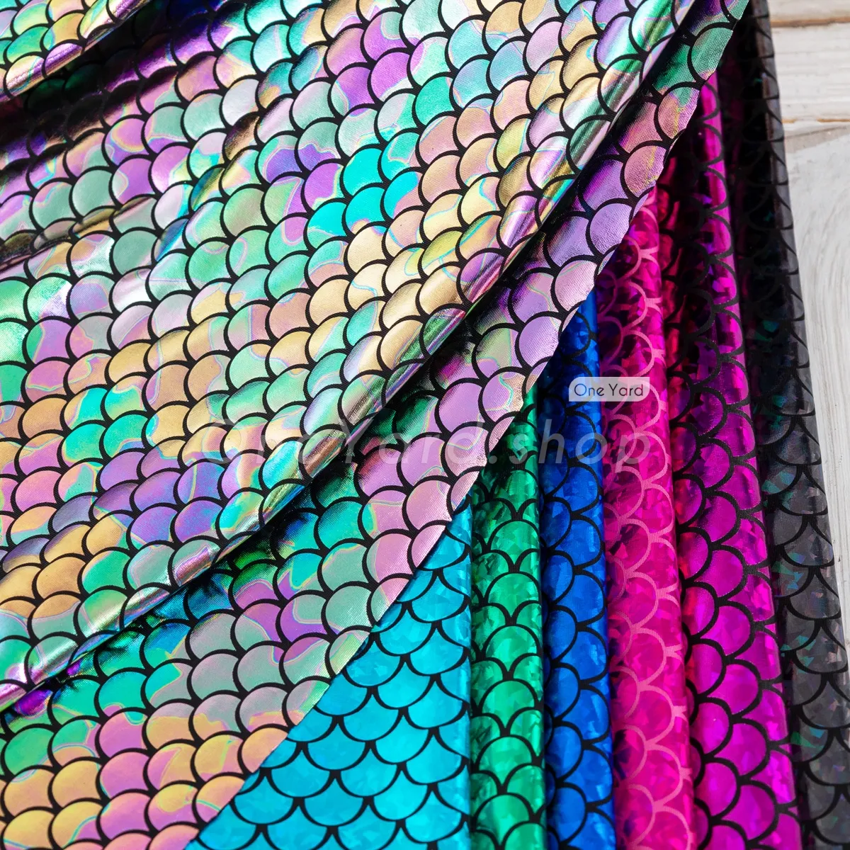 FINGERINSPIRE Tessuto Sirena Iridescente 1x1,5m: Squame Di Pesce Olografiche In Spandex Elasticizzato 2 Vie Per Costumi, Cucito E Fai-da-te