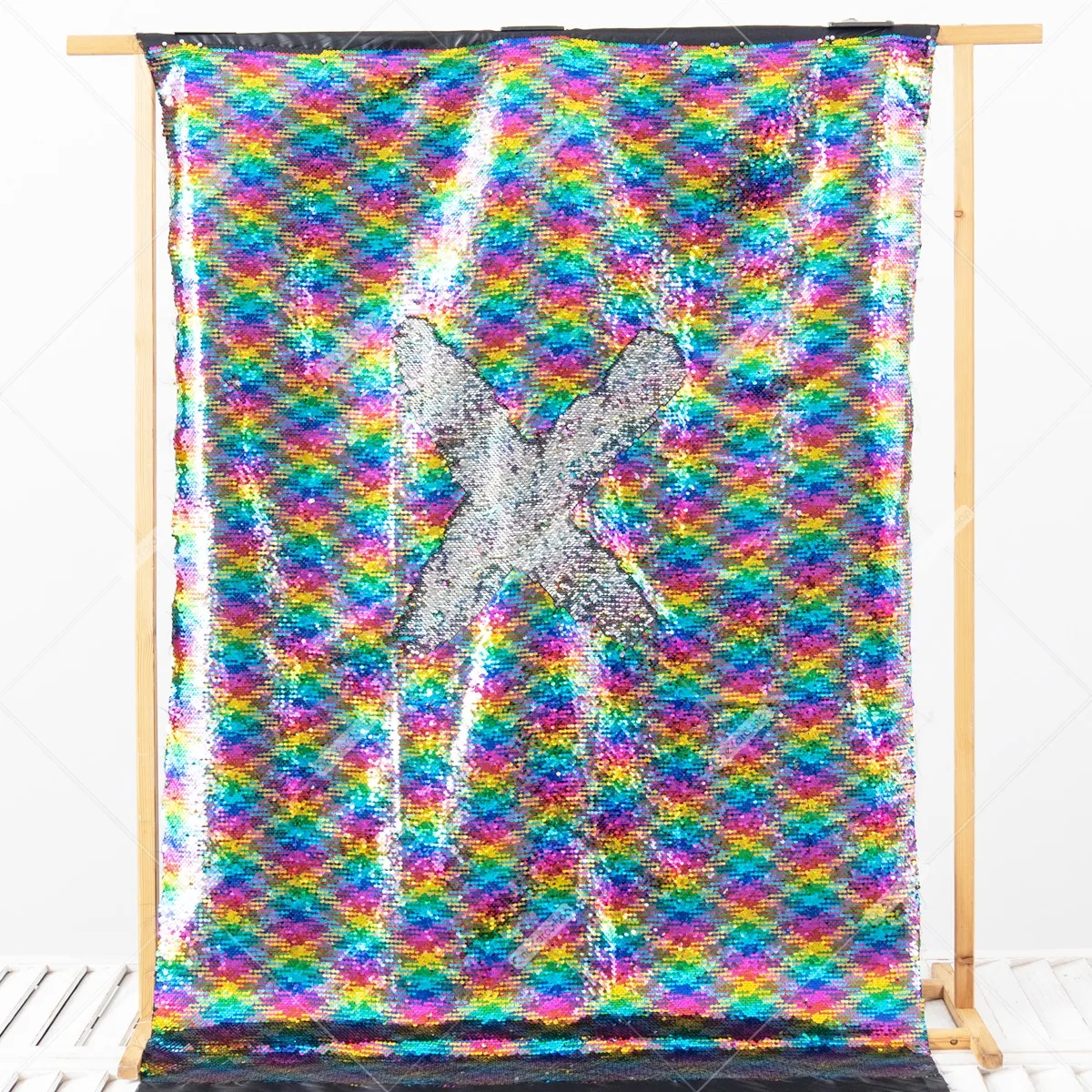 create dazzling designs with this shimmering material