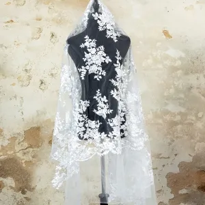 ivory wedding dress lace fabric