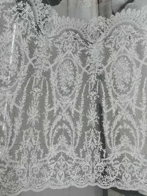 symmetrical baroque medallion double scalloped lace