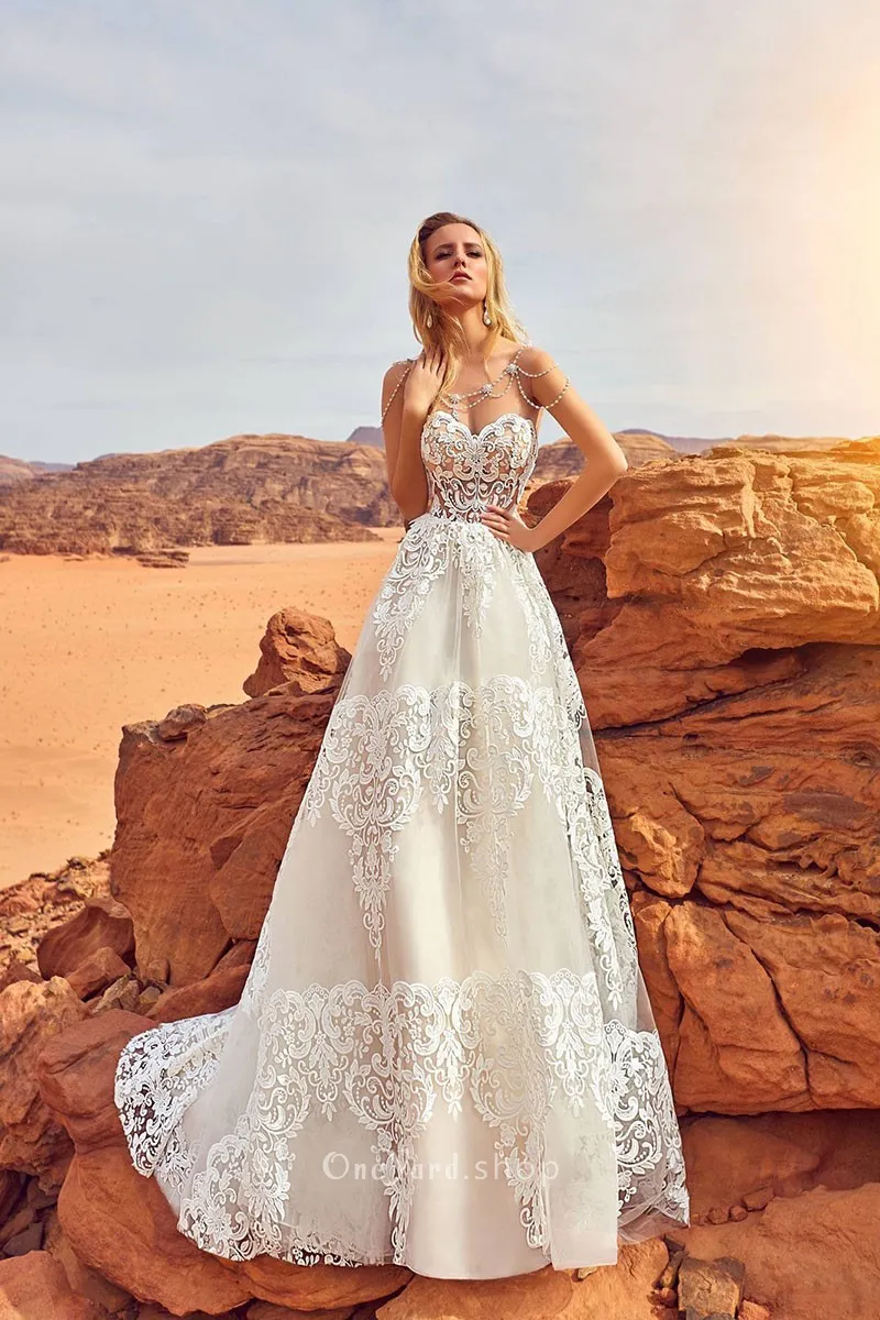 flowers pattern embroidery lace appliqued bridal dress