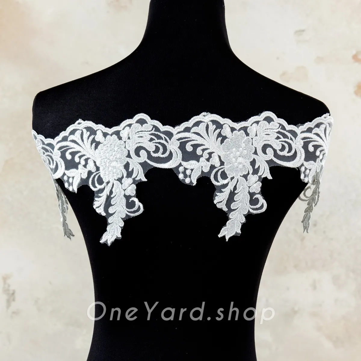 floral pattern embroidered ivory lace trim fabric