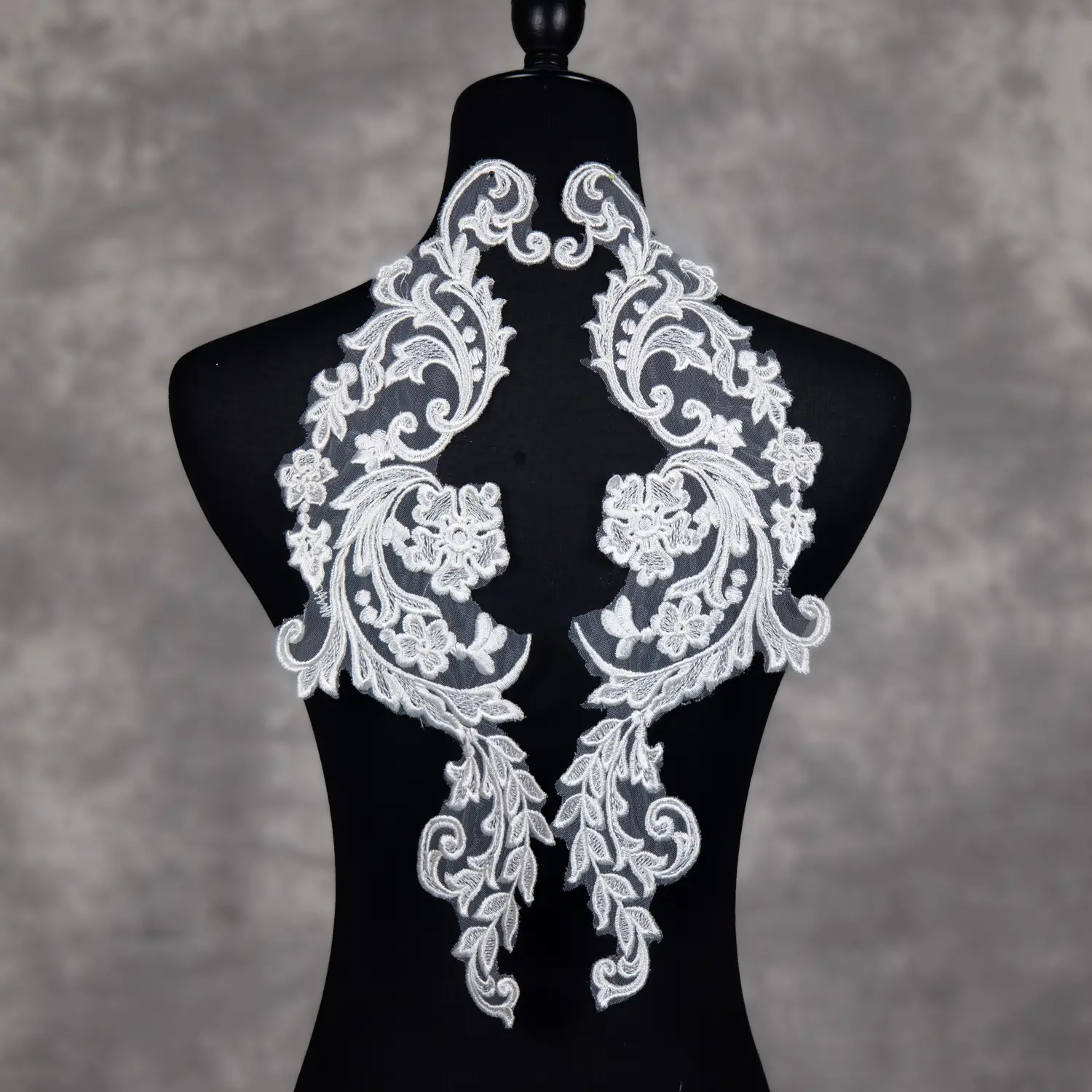 romantic off white embroidered lace flower applique