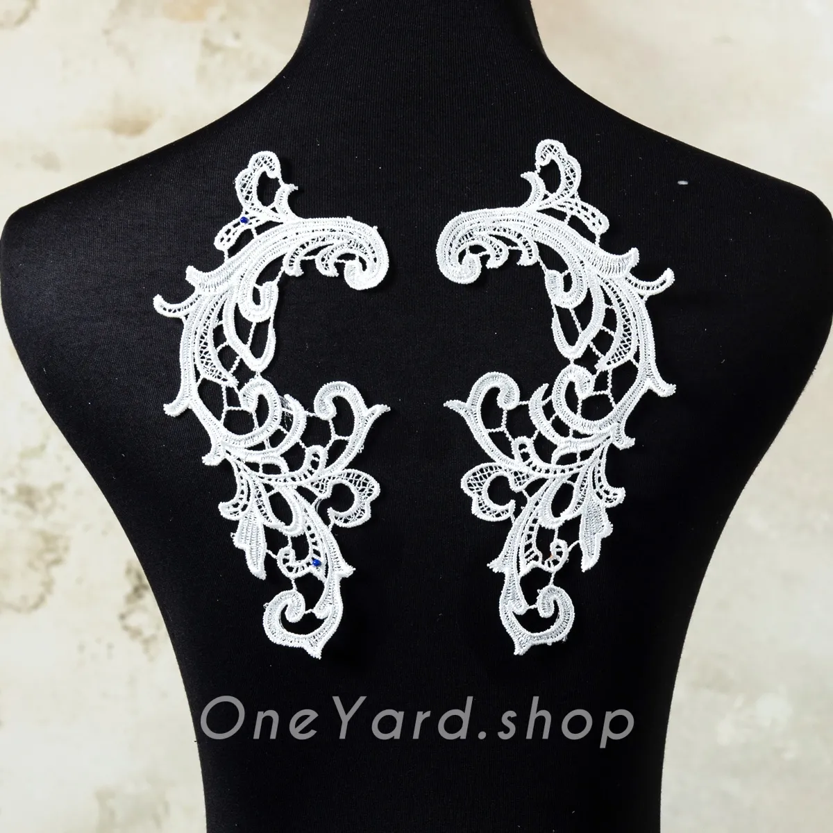 pair of abstract pattern off white lace applique