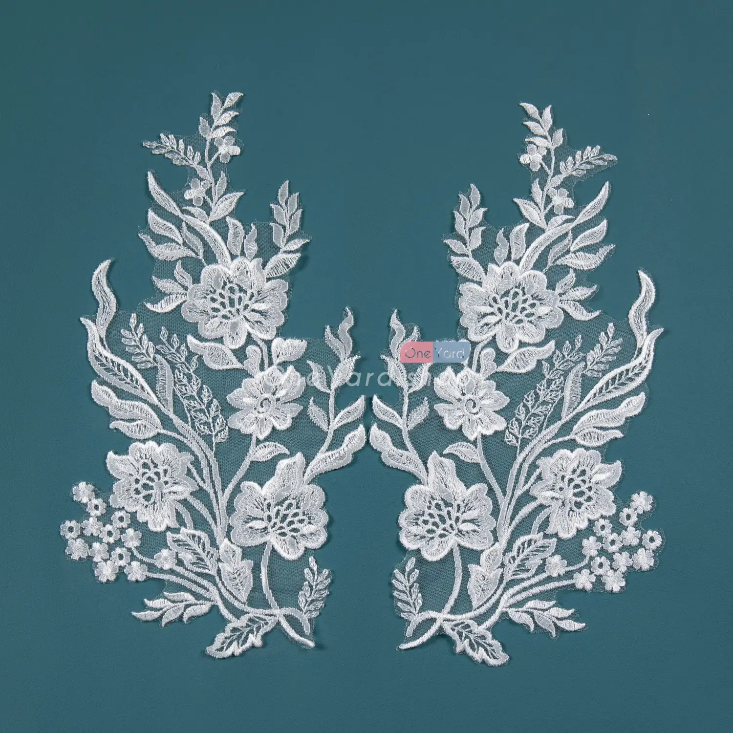 floral pattern light ivory lace applique