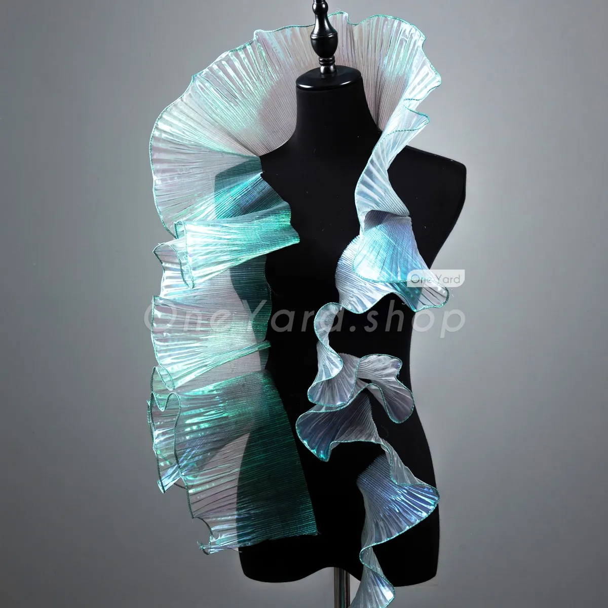 15cm iridescent green and gray pleated organza trim