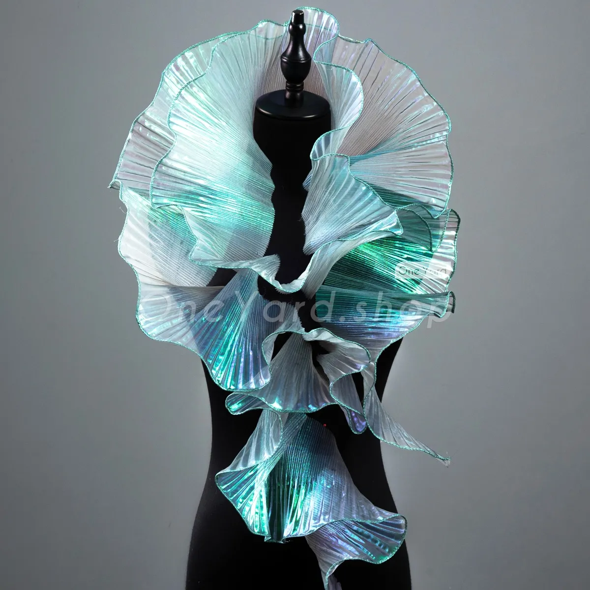 mesmerizing iridescent green and gray organza trim