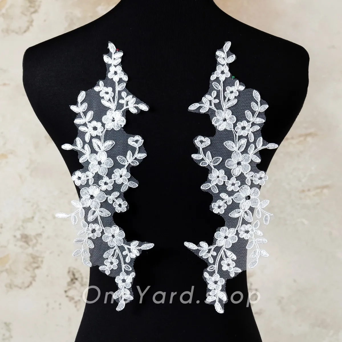 feminine floral lace appliques for bridal accessories