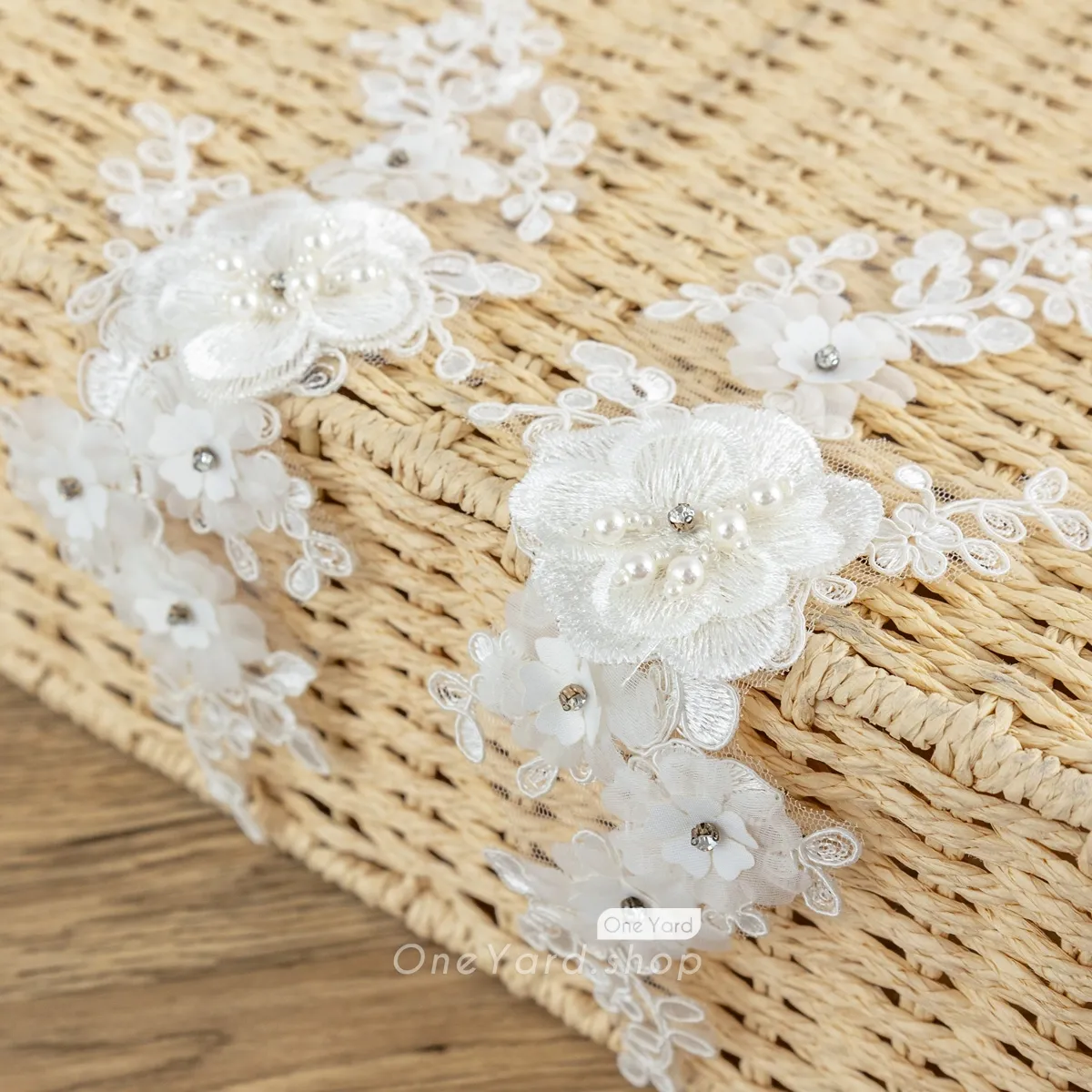 3D flower lace appliques are for sale in pairs
