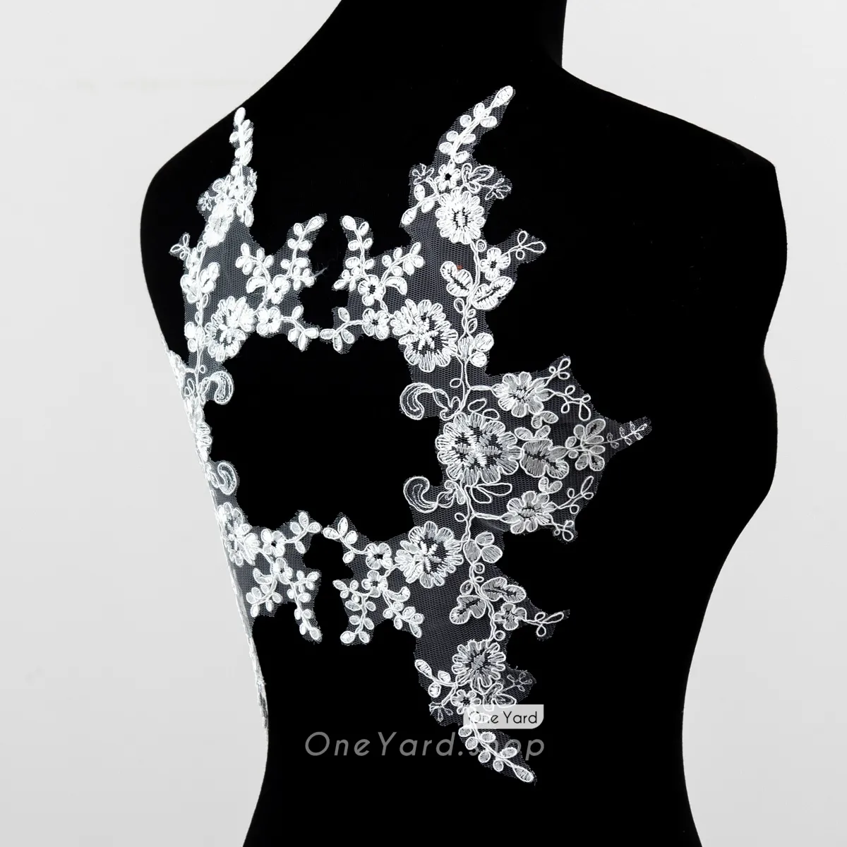 beautiful off white corded lace patches