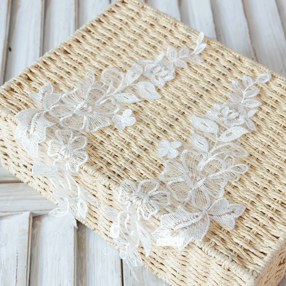 pair of elegant floral lace appliques