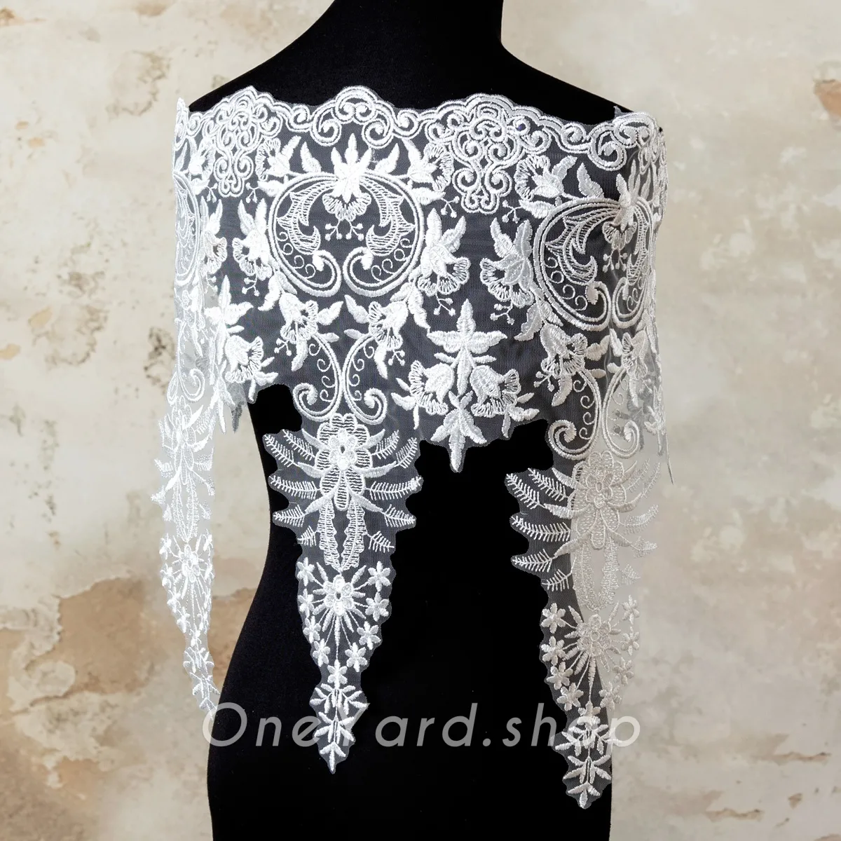 abstract flower lace trim for sleeves