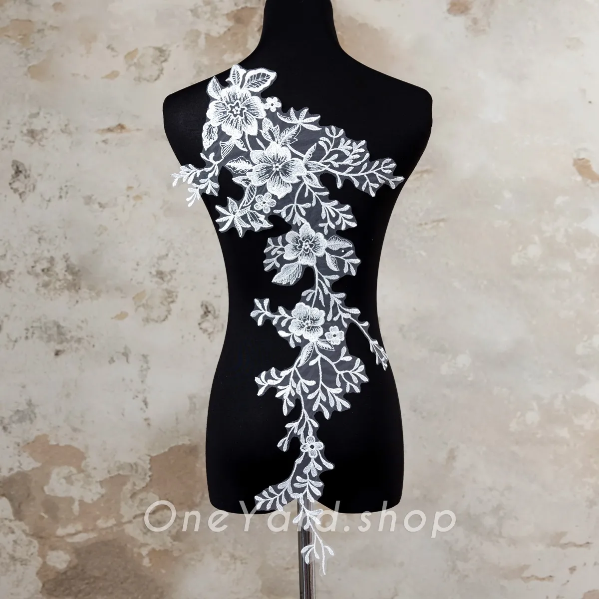 romantic floral lace appliques for bridal dress decor