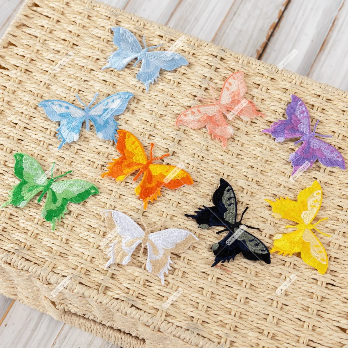 small 3D butterfly decoration iron on dress accessories
