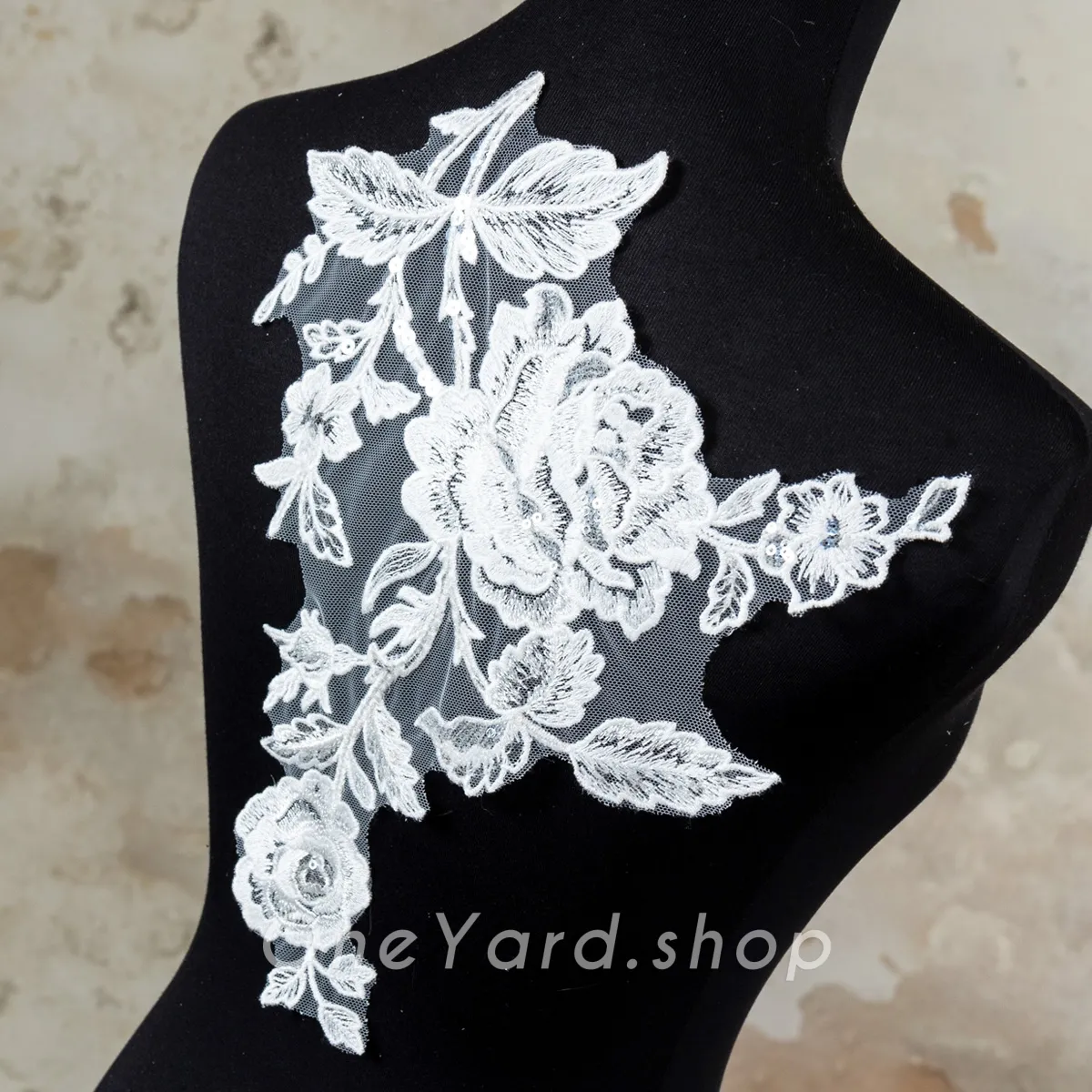 off white rose flower pattern lace applique