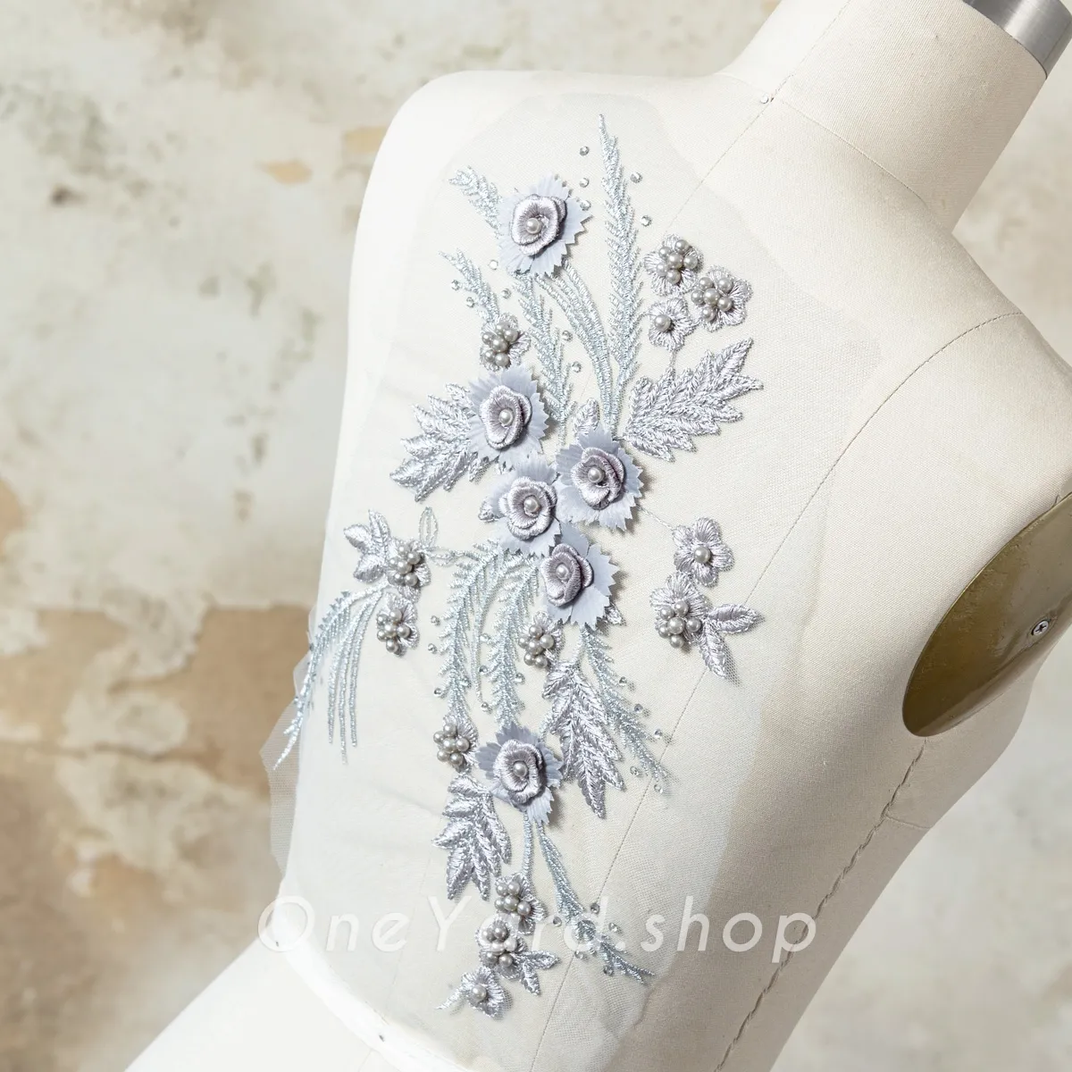 beads pearled gray 3d flower applique
