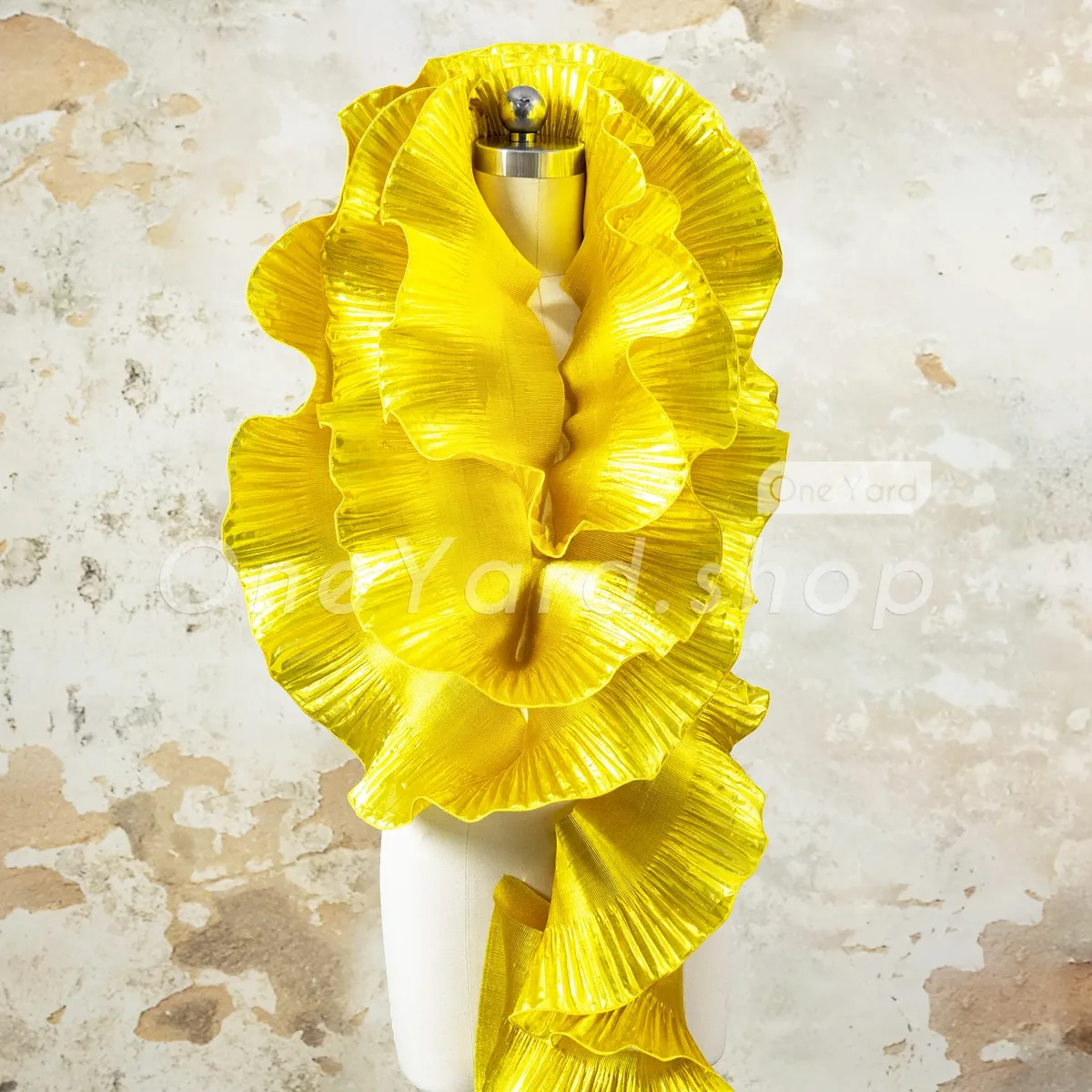 dramatic metallic gold pleated ruffle trim dramatic metallic gold pleated ruffle trim