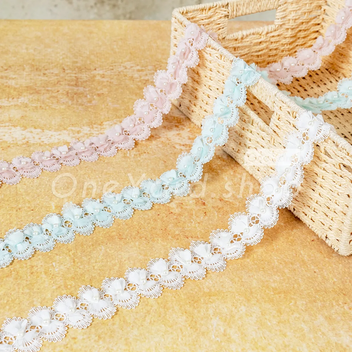5cm 3d floral pearl lace trim