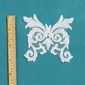 16cm baroque style sequinned scrollwork lace applique