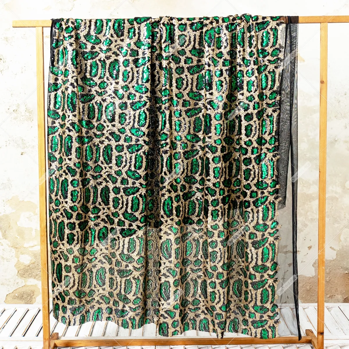 bold and glamorous leopard print design sequin fabric bold and glamorous leopard print design sequin fabric