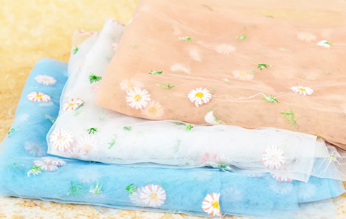 spring leaf daisy flower fabrics