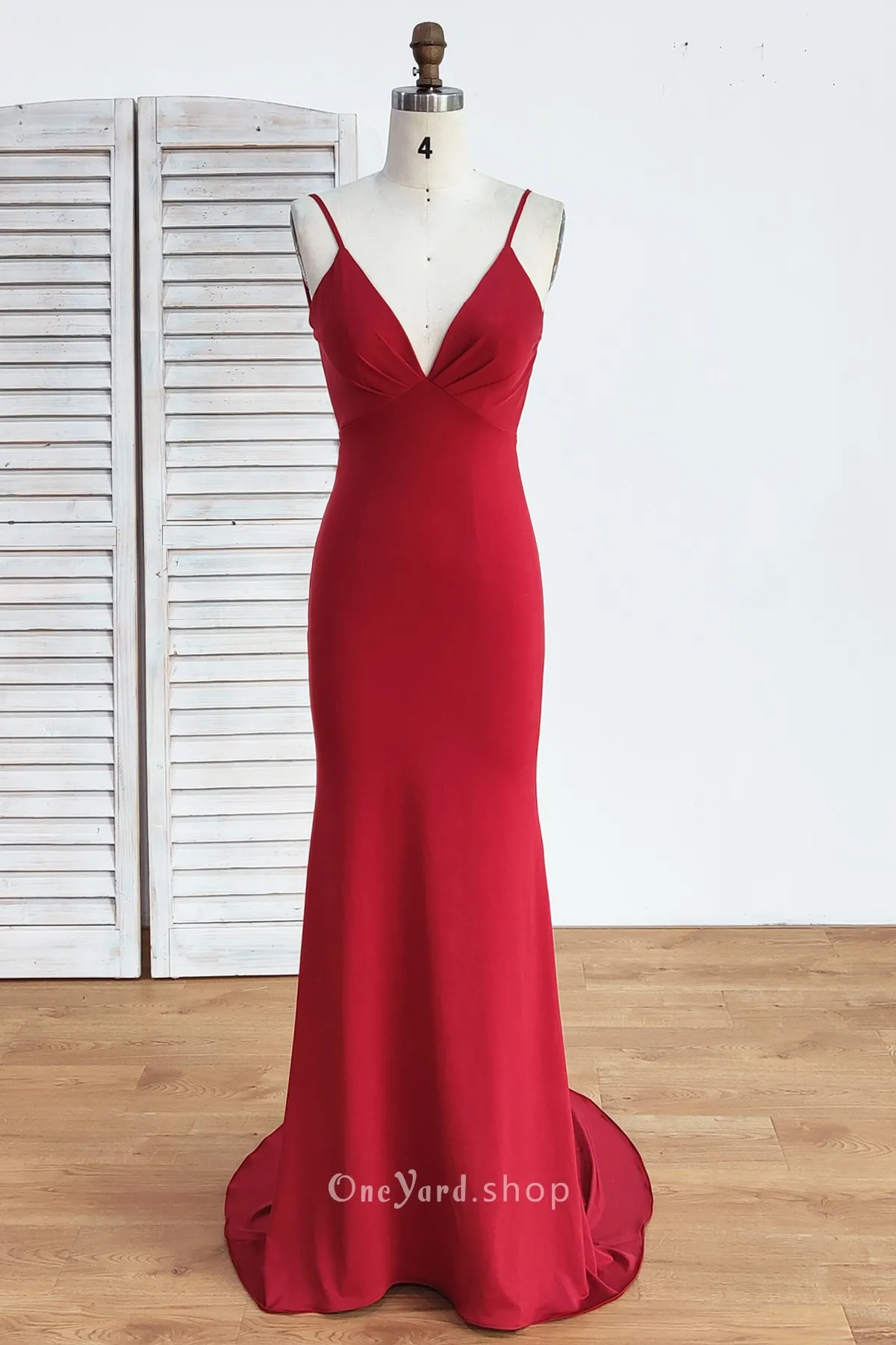 فستان بوليستر سبانديكس جيرسي منسوج من ذا يارد - ون يارد