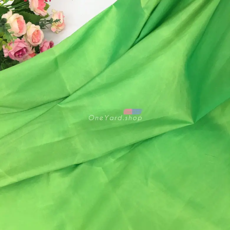 durable thick taffeta fabric