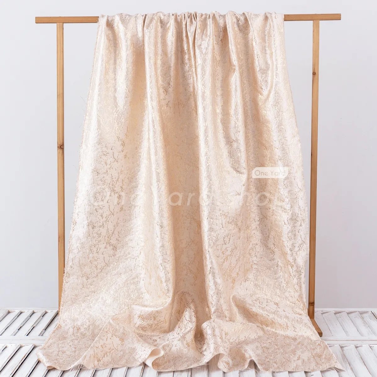 tree bark wrinkled gold lurex jacquard fabric