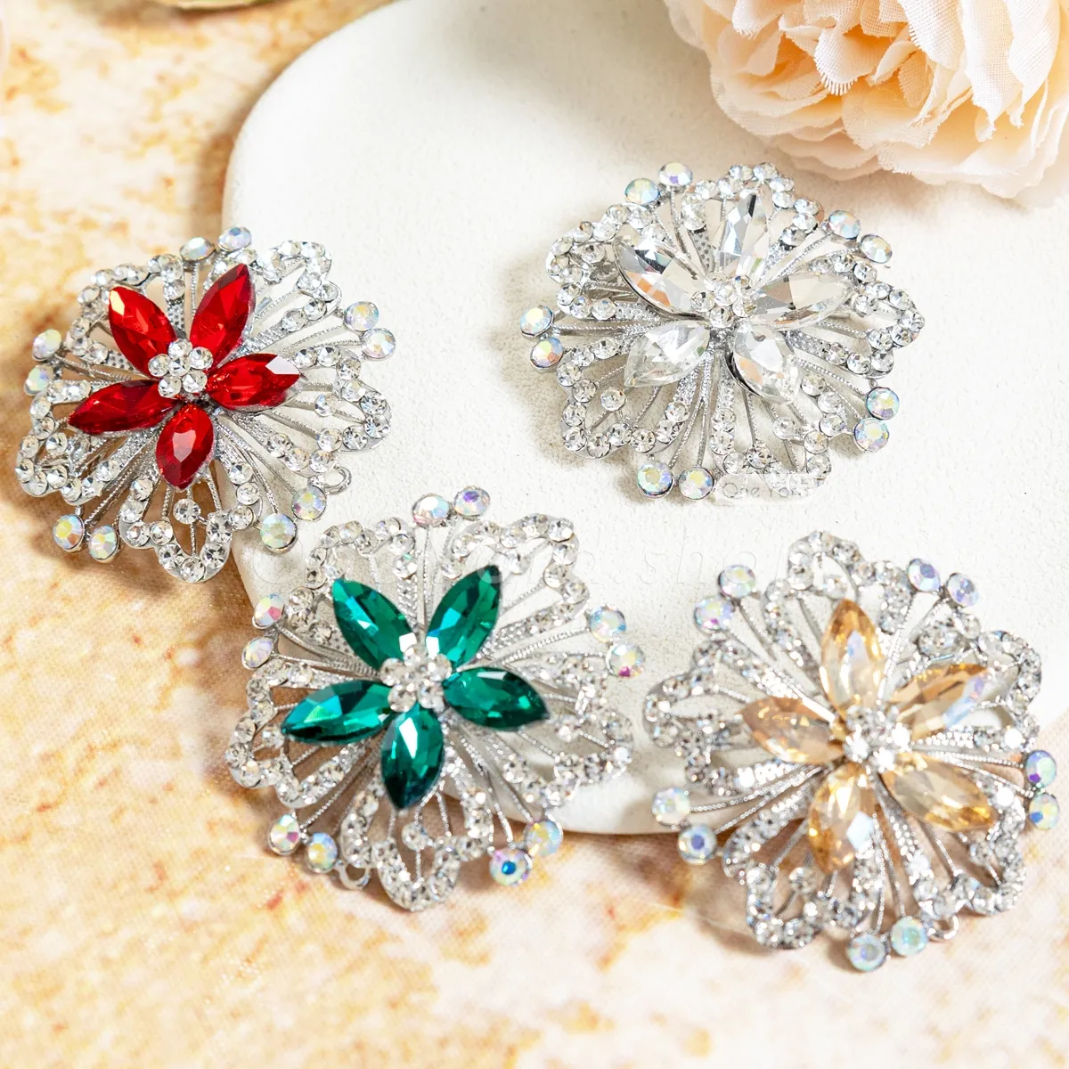 crystal flower rhinestone with alloy base crystal flower rhinestone with alloy base
