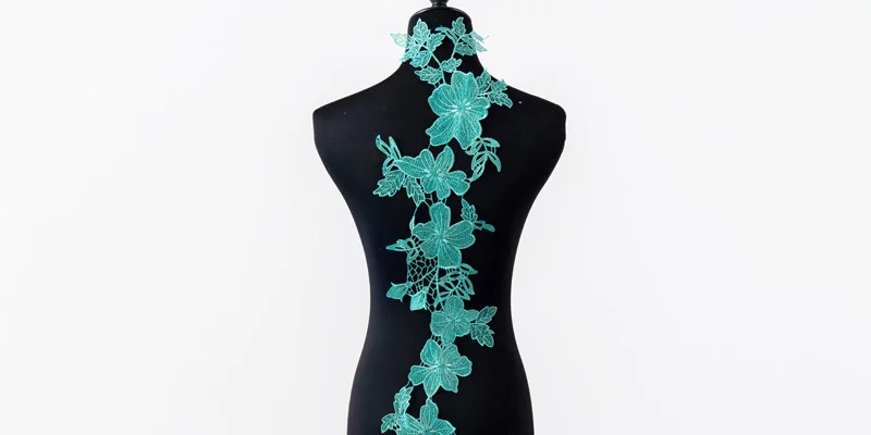 dyed aqua island lace appliqué 3